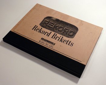 Ansicht T145 1Weil
Bücher Briketts 2