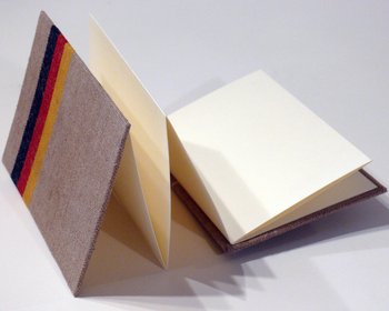Beispiel
Leporellos: Deutsche Flagge